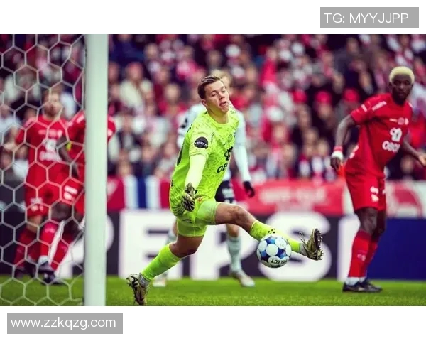 皇马与利兹联激战在即球迷期待精彩对决与历史碰撞